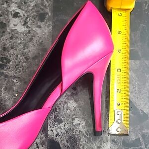 ALDO PINK LEATHER PUMPS